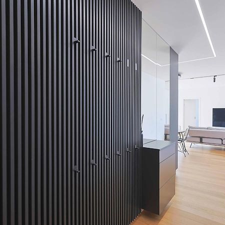Downtown Luxe Retreat- Konventna Apartment Bratislava Exterior photo